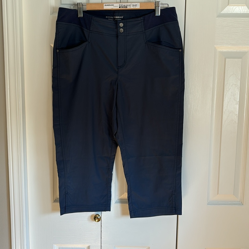 Ladies Royal Robbins Capri Pants Size 12